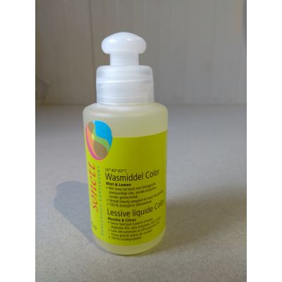 Vloeibaar wasmiddel color van Sonett, 15 x 120 ml